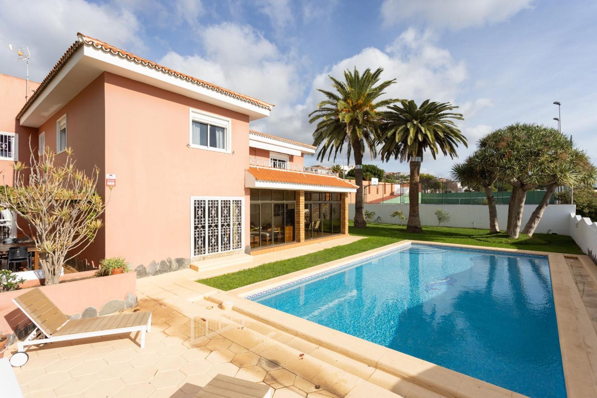 One & Only Sports And Relax Villa Heated Pool By Eden Rentals Tabaiba Exterior photo